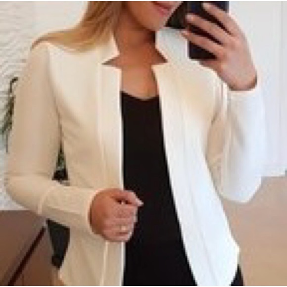 Chic Womens Fitted Blazer - Versatile Open Front Design - M - Picture 1 of 2